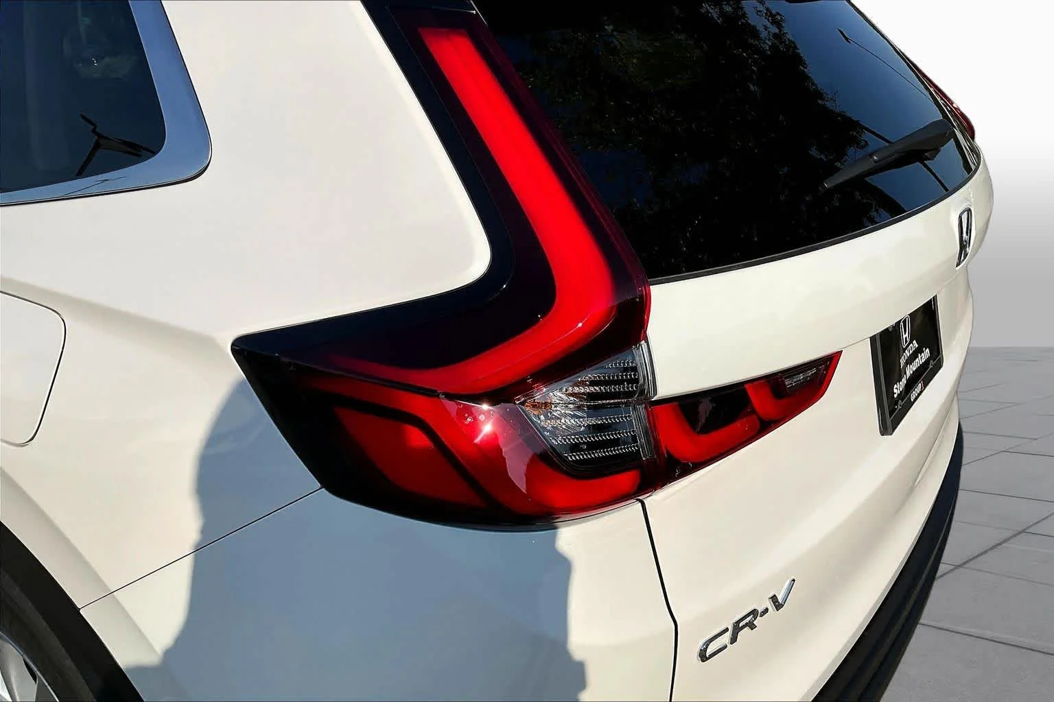 New 2026 Platinum White Pearl Honda EX image 14