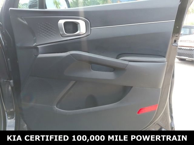 Used 2024 Black Kia S image 28
