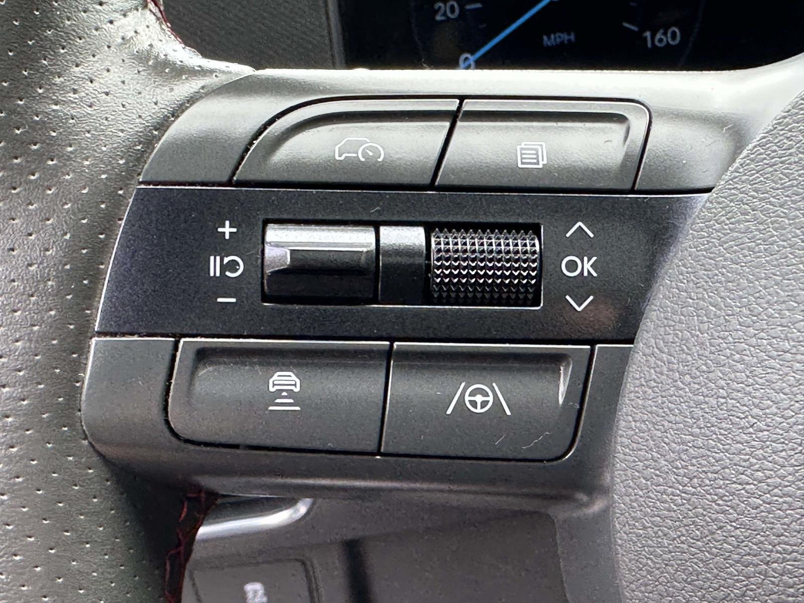 2025 Hyundai Sonata N Line - Photo 26