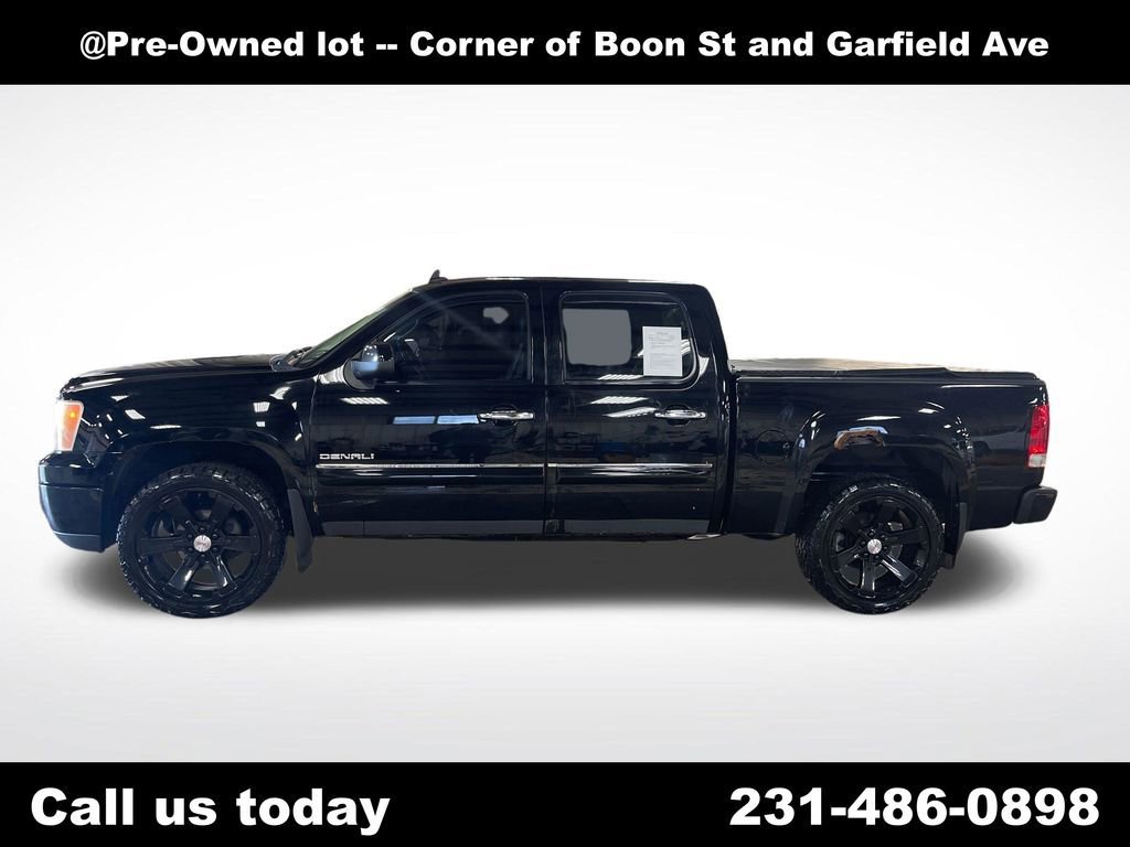 Used 2011 GMC Sierra 1500 Denali Denali with VIN 3GTP2XE2XBG139725 for sale in Traverse City, MI
