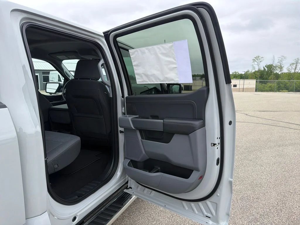 New 2026 White Ford XLT image 15