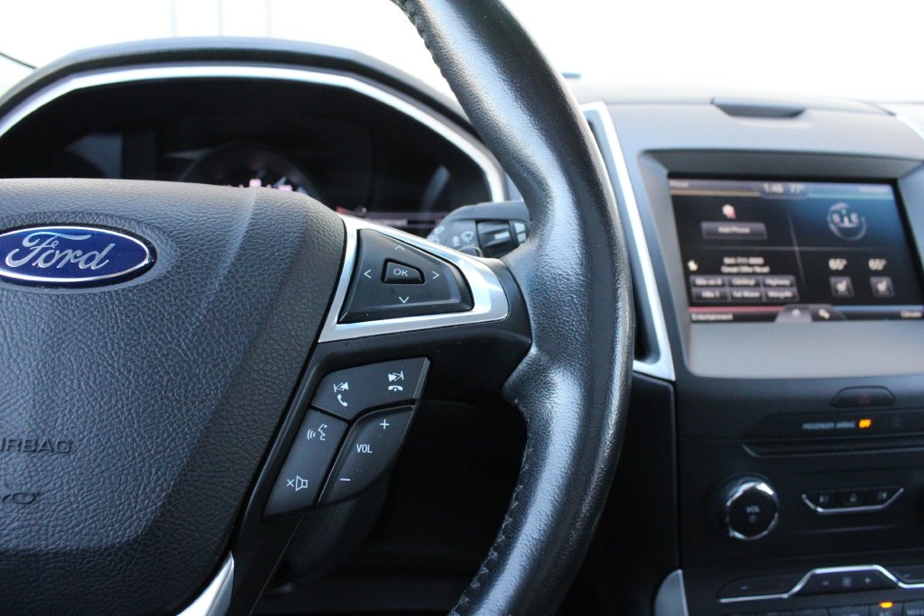 Used 2015 Black Ford SEL image 13