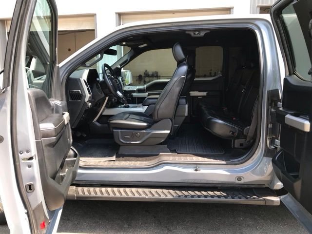 Used 2019 Black Ford Lariat image 11
