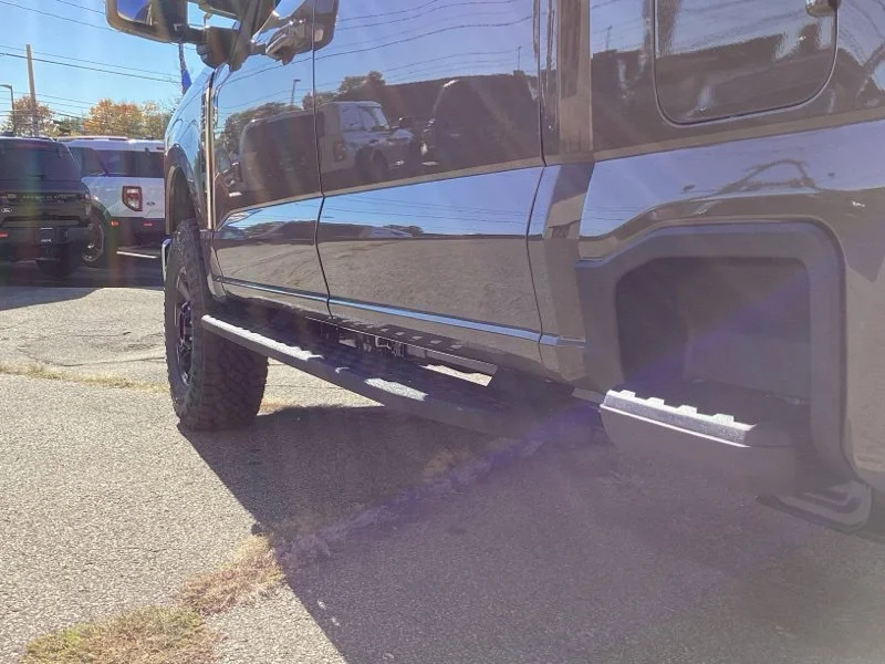 New 2027 Gray Ford Lariat image 6