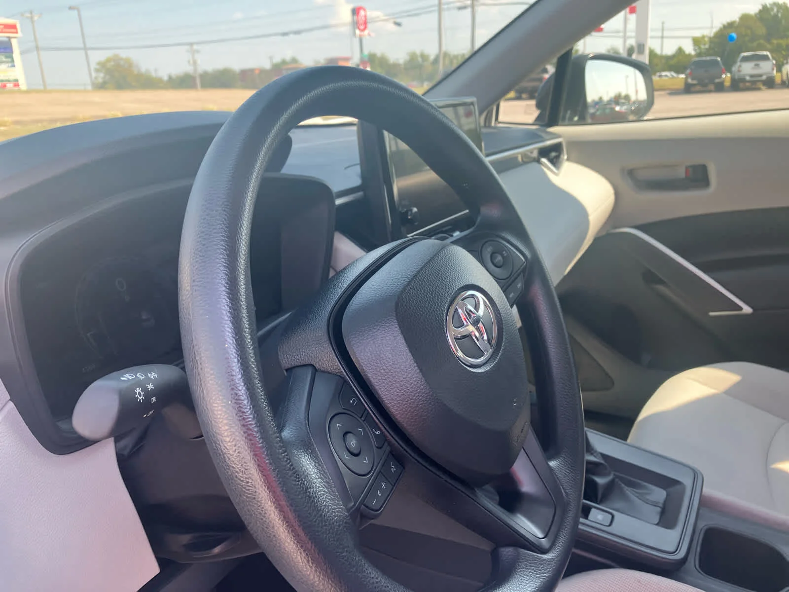 Certified Used 2026 Wind Chill Pearl Toyota L image 12
