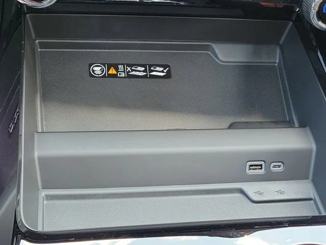 2026 Chevrolet Suburban High Country - Photo 34
