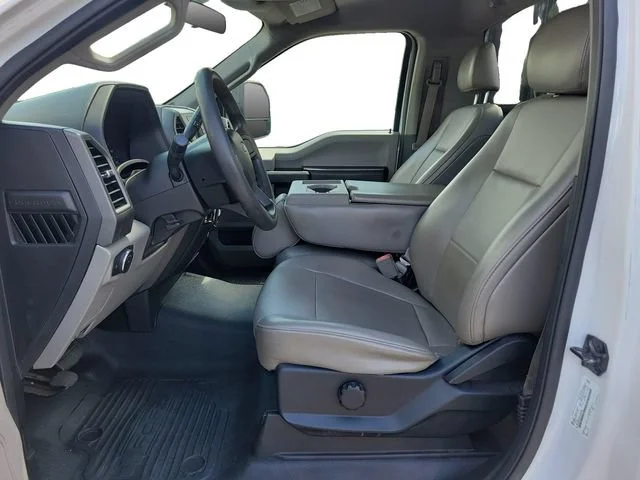 Used 2017 Oxford White Ford XL image 6