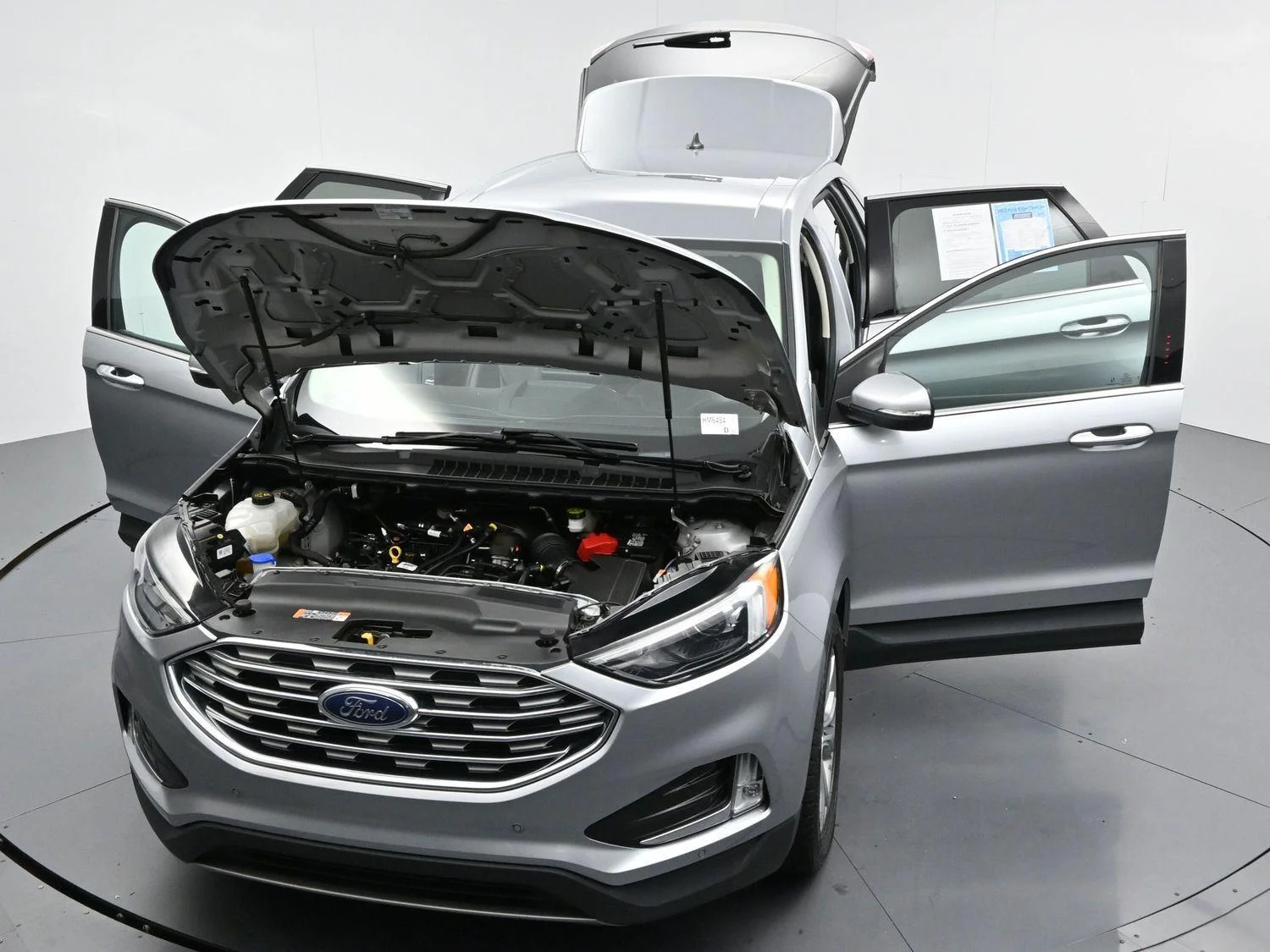 Used 2022 Iconic Silver Ford Titanium image 49