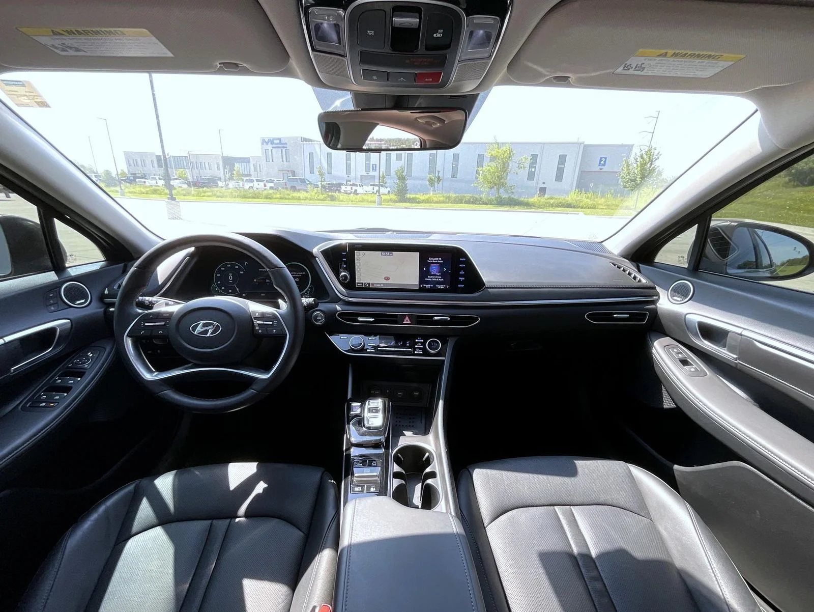 Used 2023 Red Hyundai Limited image 15