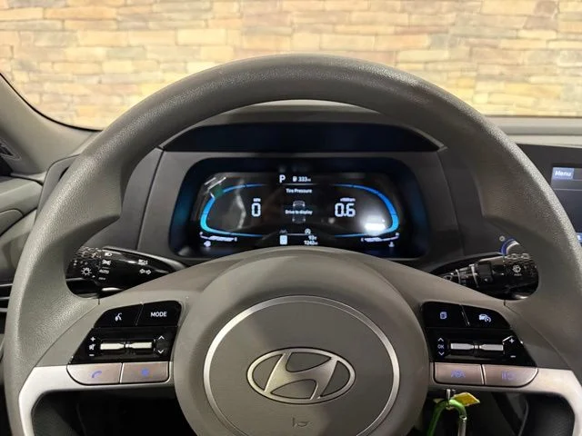 New 2026 Abyss Black Hyundai SE image 17