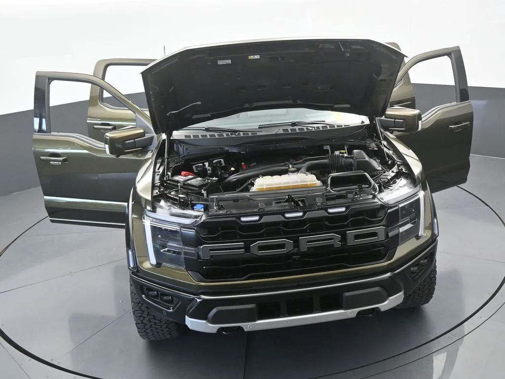 Used 2025 Green Ford Raptor image 79