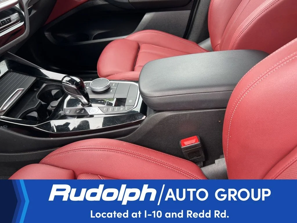 Used 2024 White BMW xDrive30i image 24