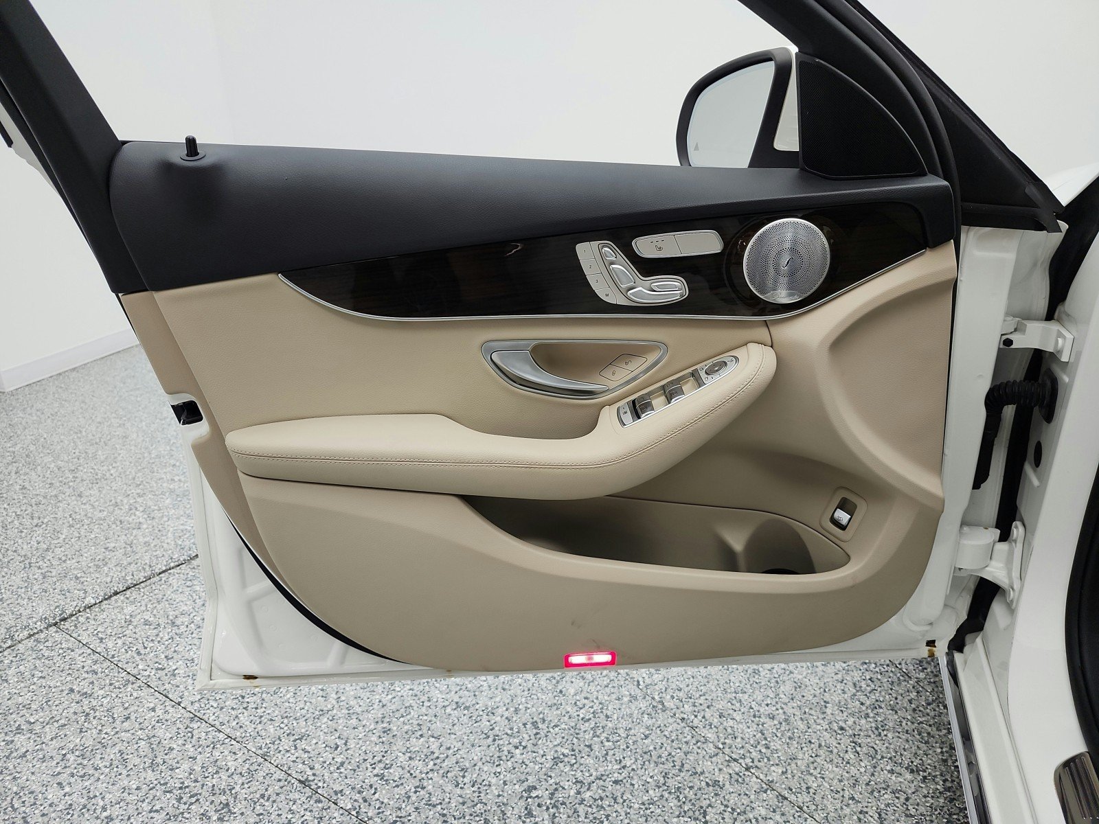 Used 2021 Polar White Mercedes-Benz C 300 Sedan image 12