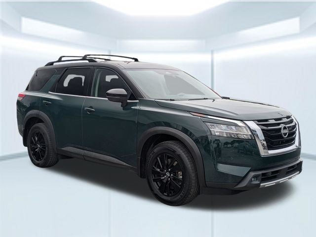 Used 2023 Black Nissan SL image 8