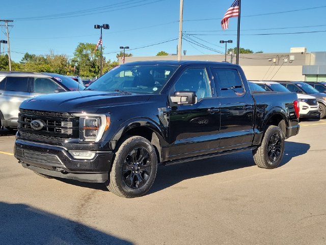 Certified Used 2022 Black Metallic Ford Platinum image 3