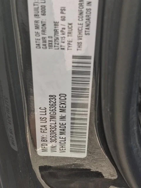 Used 2021 Diamond Black Ram Tradesman image 14