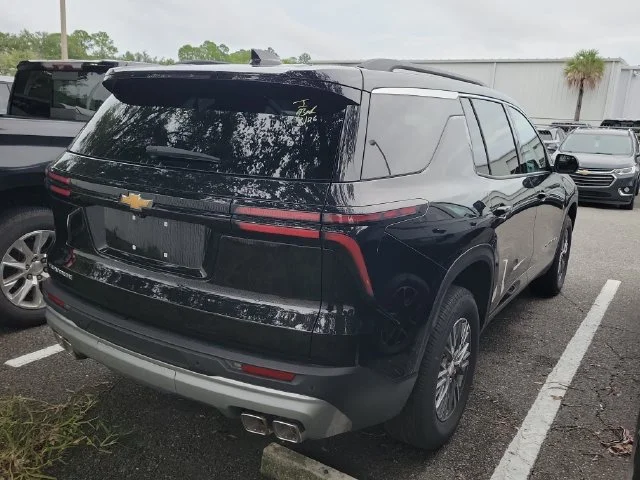 2026 Chevrolet Traverse LT - Photo 6