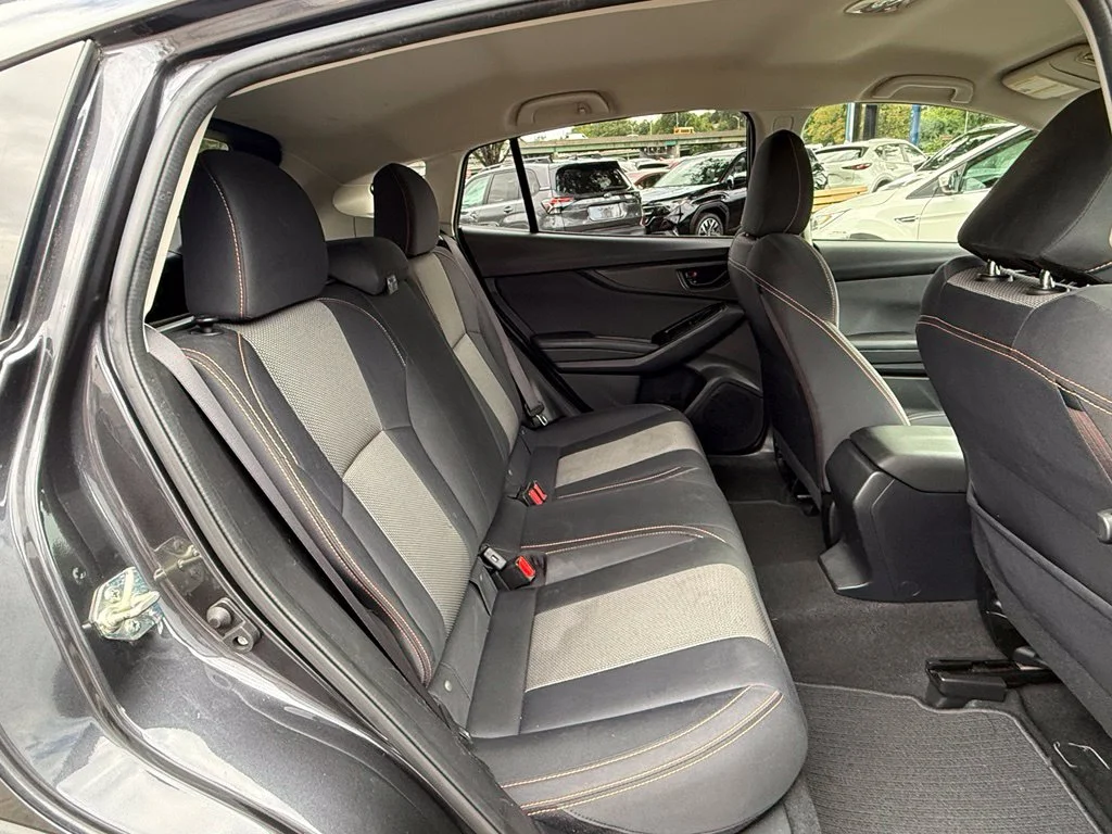 Used 2019 Dark Gray Metallic Subaru 2.0i Premium image 26