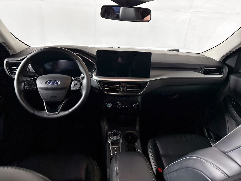 Used 2025 Black Ford Platinum image 12