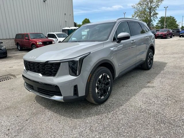 New 2026 Wolf Gray Kia S image 11