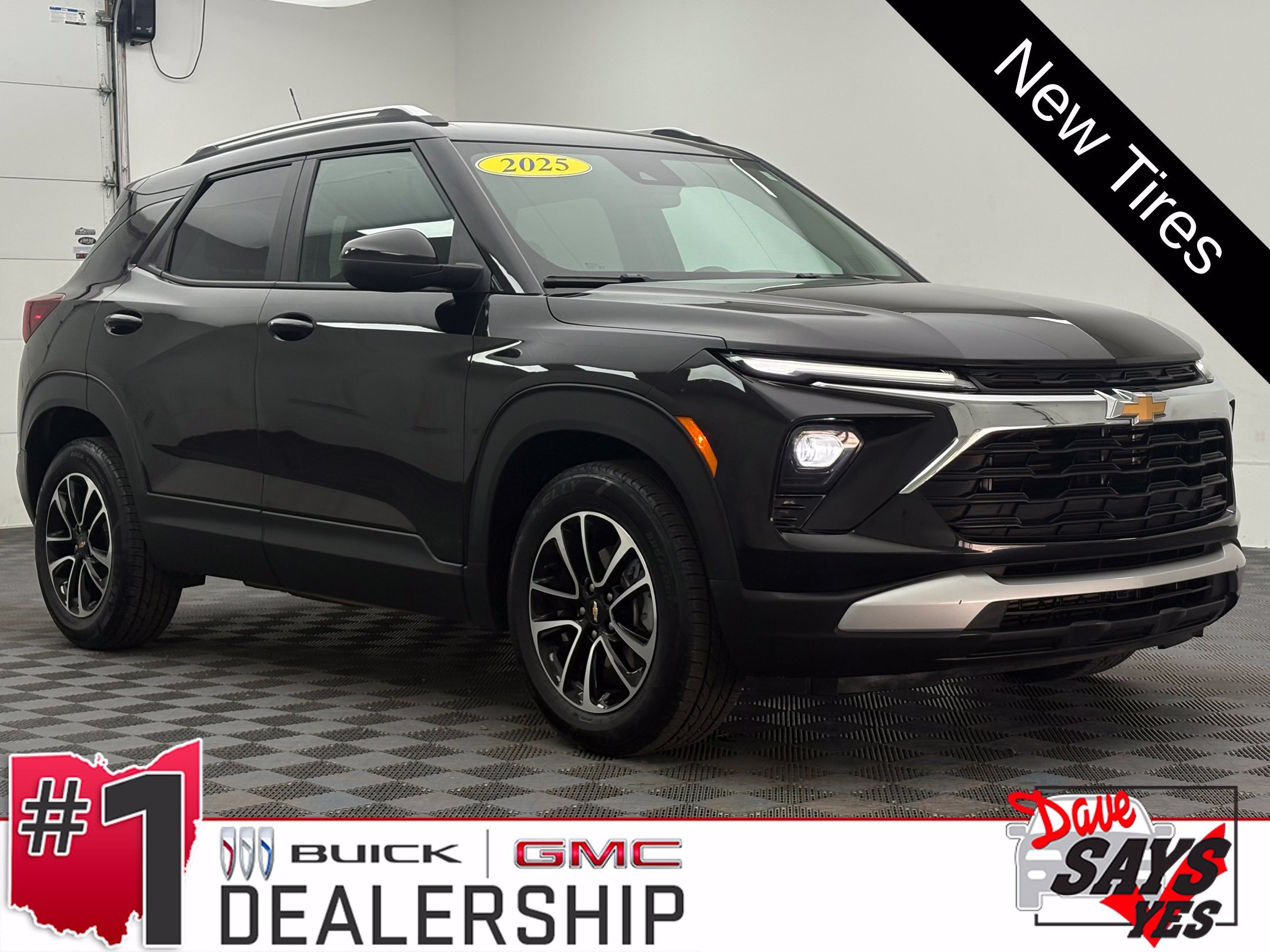 Used 2025 Mosaic Black Metallic Chevrolet LT image 1