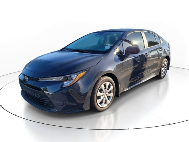 Used 2025 Gray Toyota LE image 2