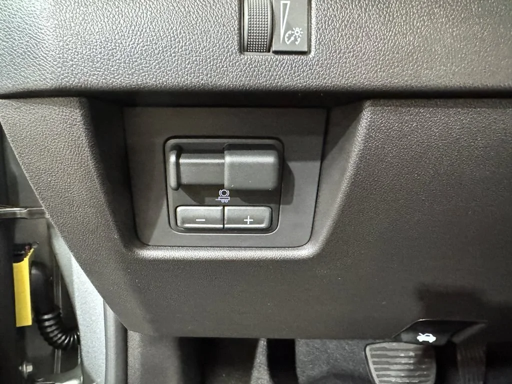 New 2026 Sterling Gray Metallic Chevrolet Trail Boss image 18