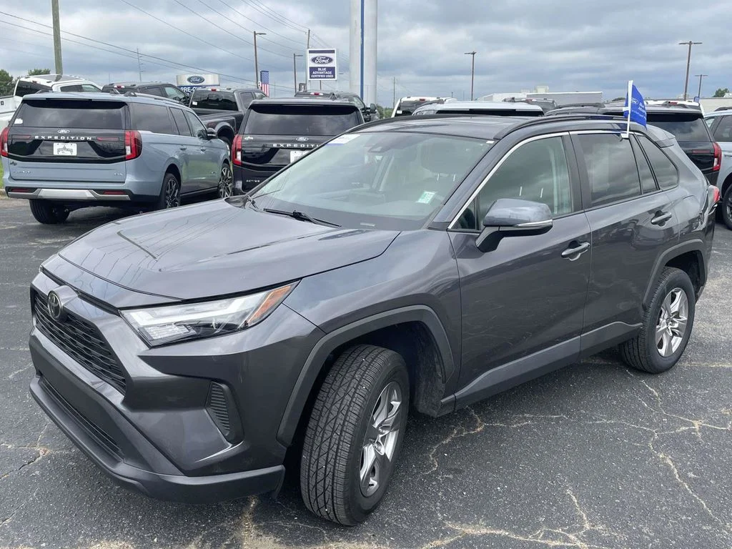 Used 2023 Gray Toyota XLE image 7