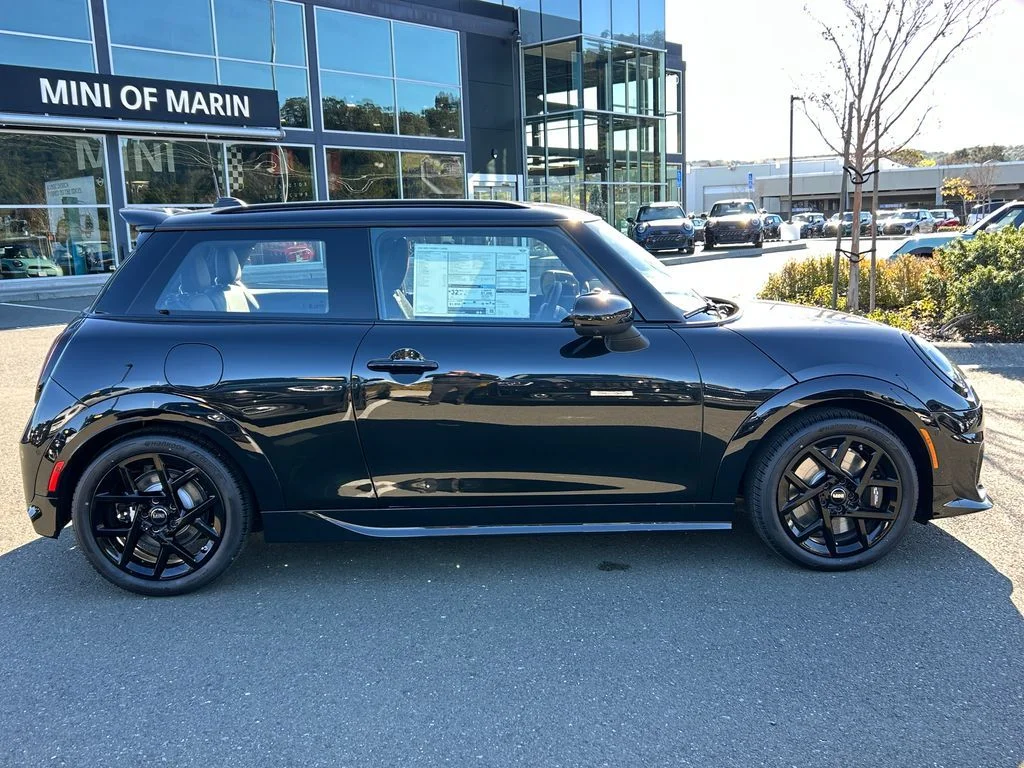 2026 MINI Hardtop 2 Door S - Photo 6