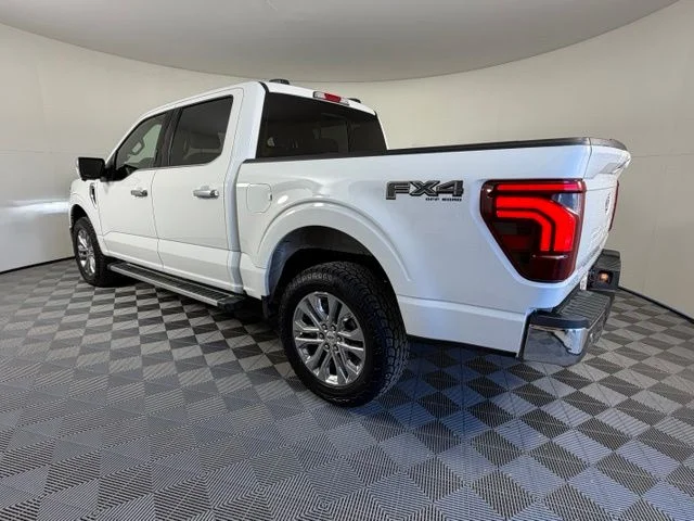 Used 2024 White Ford Lariat image 5