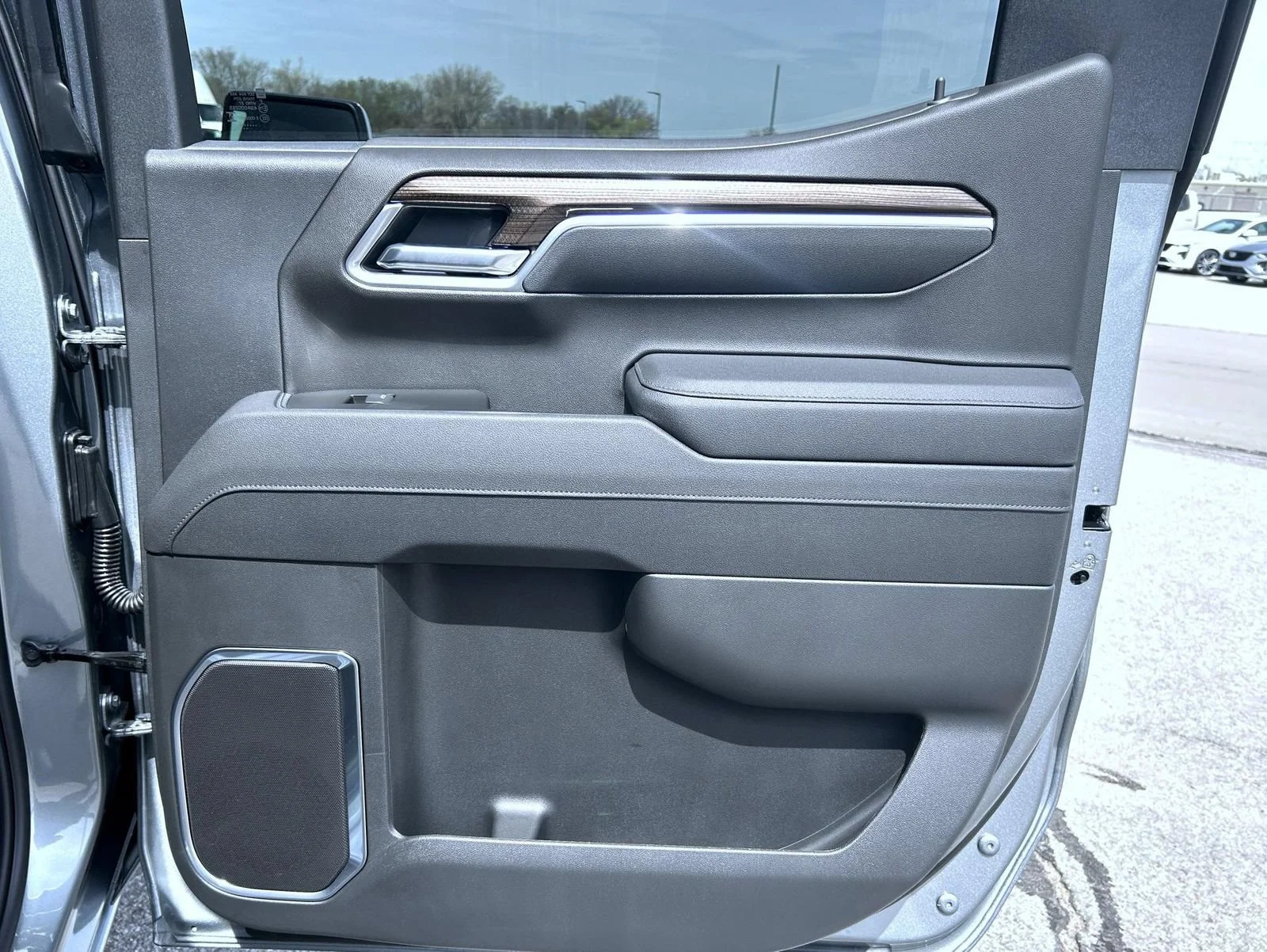 New 2026 Sterling Gray Metallic Chevrolet LT image 22