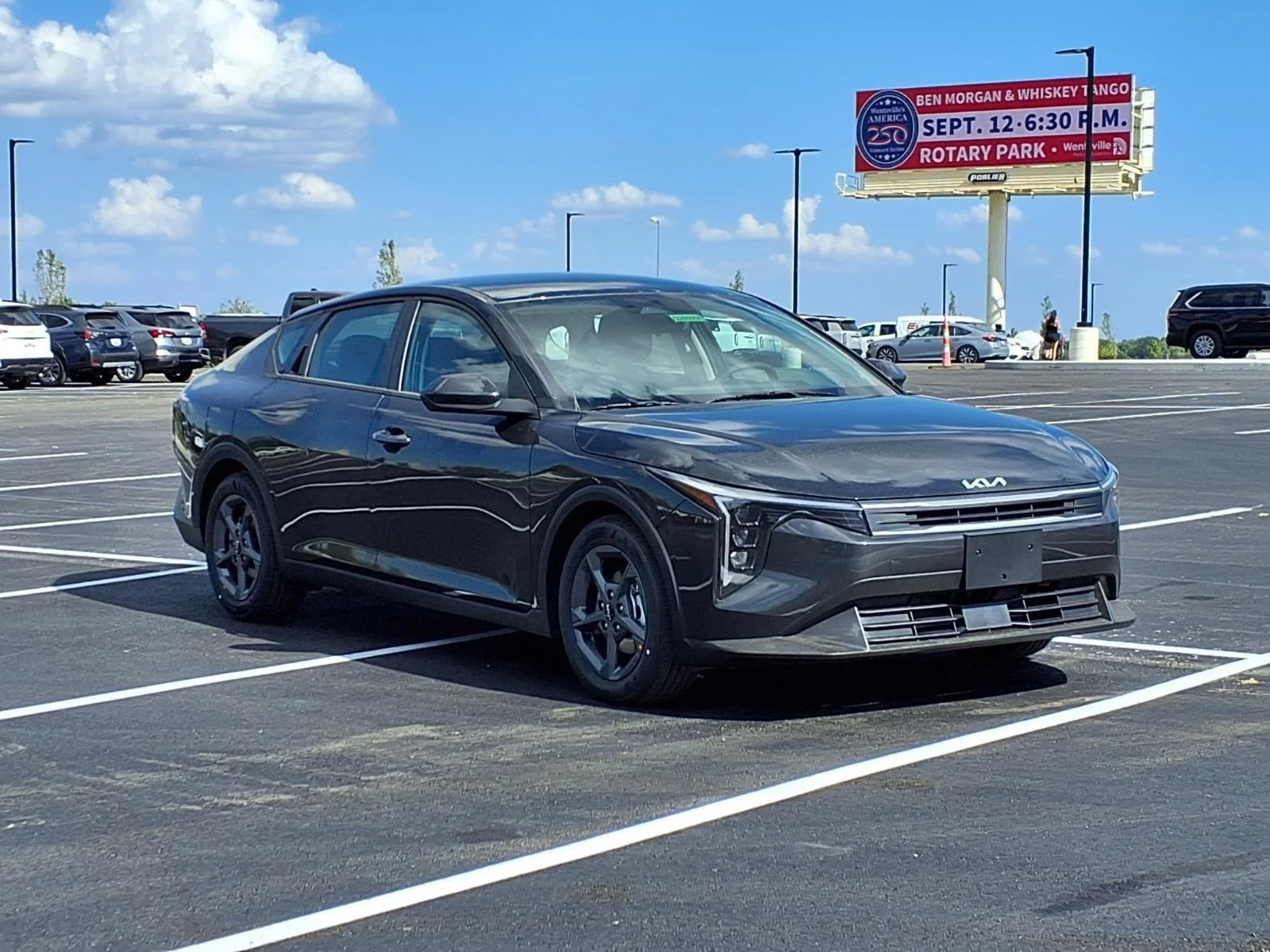 New 2026 Interstellar Gray Kia LXS image 18