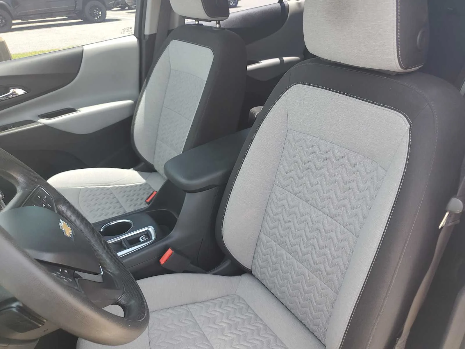 Used 2024 Summit White Chevrolet LS image 23