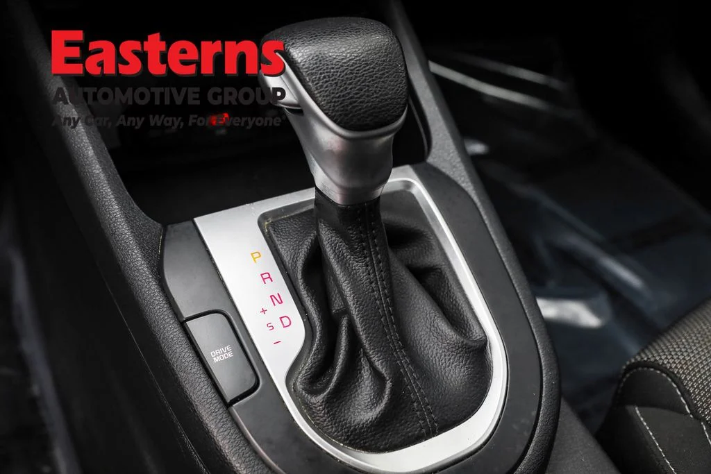 Used 2022 Black Kia LXS image 13