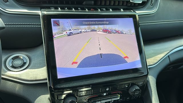 Used 2023 White Jeep Limited image 17