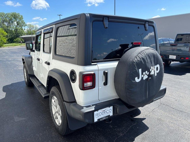 Used 2021 Bright White Clearcoat Jeep Unlimited Sport 4x4 RHD image 5