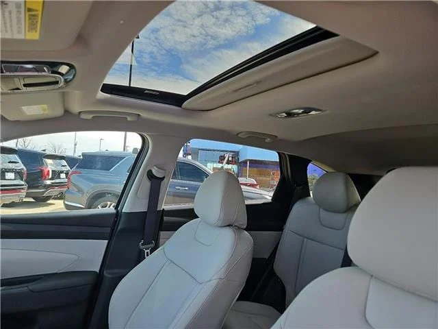New 2025 Shimmering Silver Hyundai SEL Convenience image 11