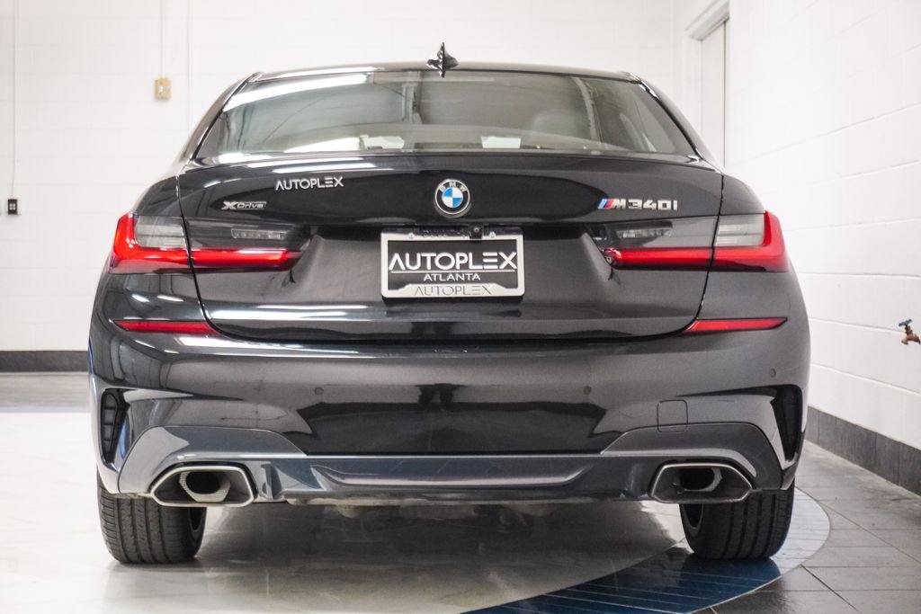 Used 2021 Black BMW M340i xDrive image 33