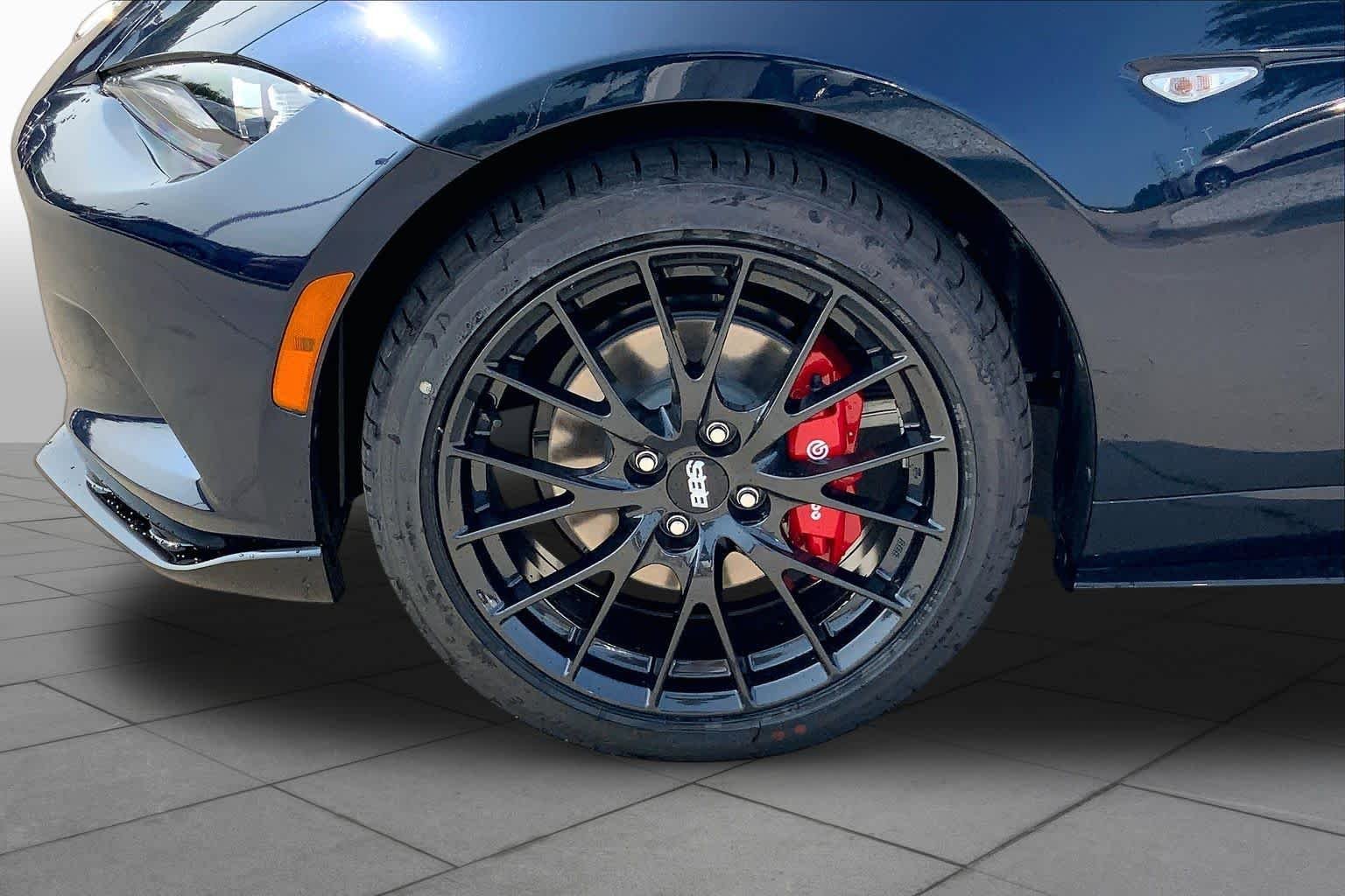 New 2026 Deep Crystal Blue Mica Mazda Club image 11