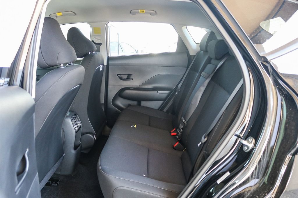 2025 Hyundai Kona EV SEL - Photo 19