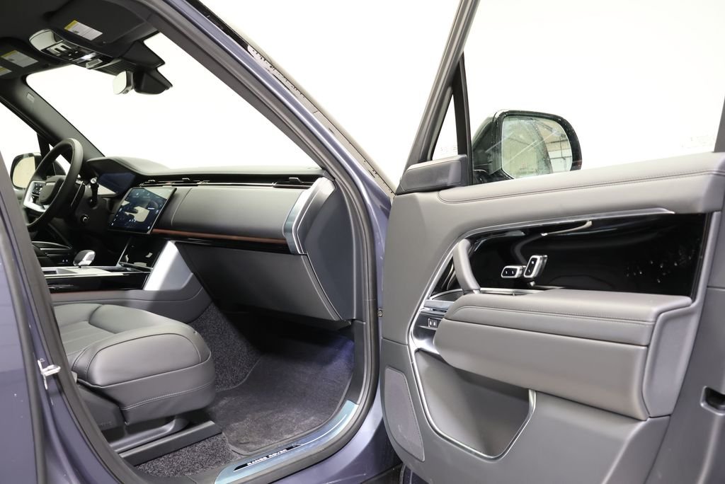 2026 Land Rover Range Rover SE - Photo 38