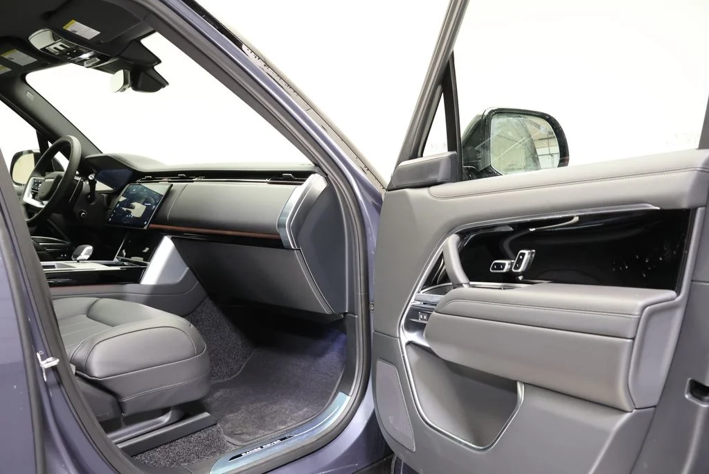 2026 Land Rover Range Rover SE - Photo 38