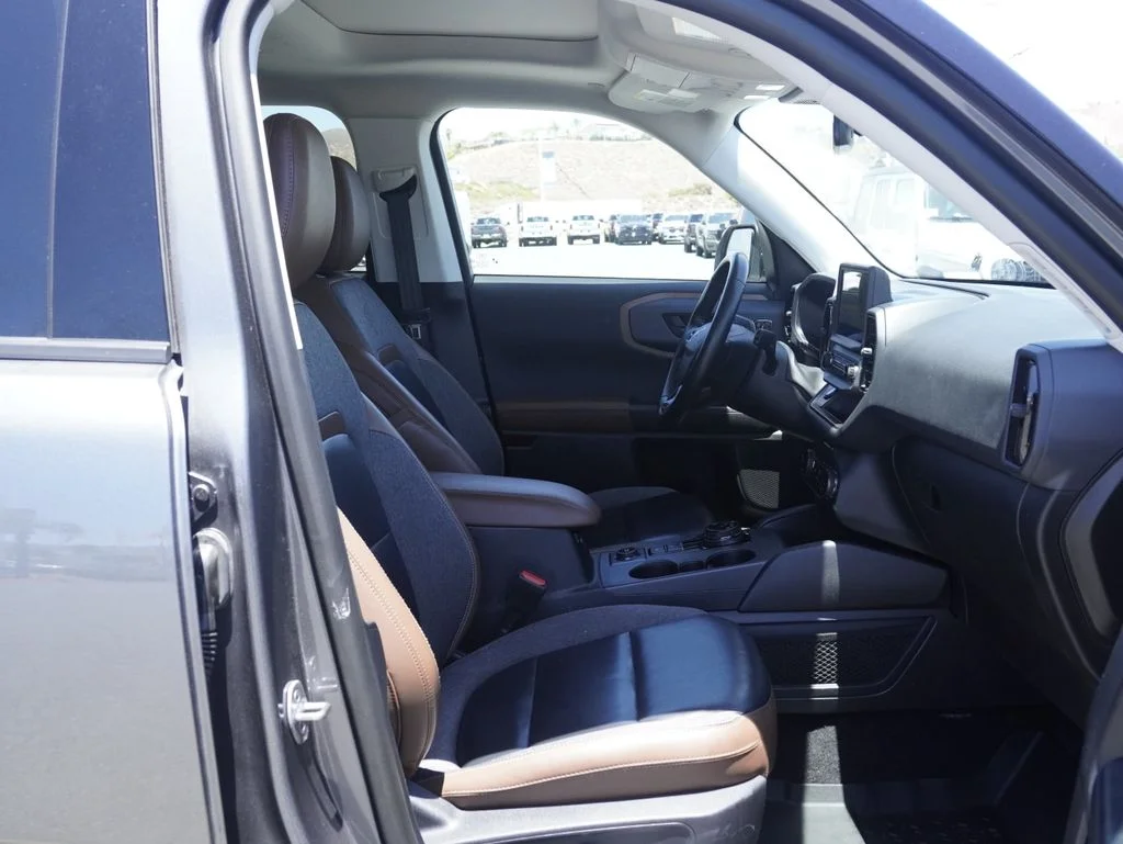 Certified Used 2023 Gray Ford Outer Banks image 31