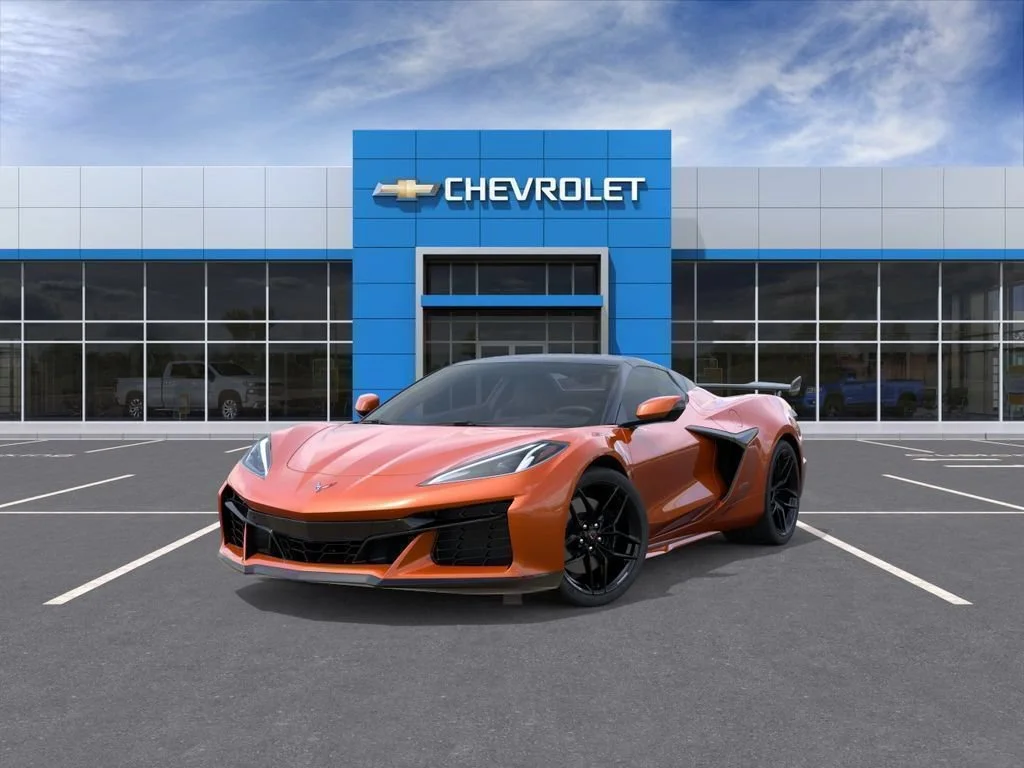 New 2026 Sebring Orange Tintcoat Chevrolet 2LZ image 8