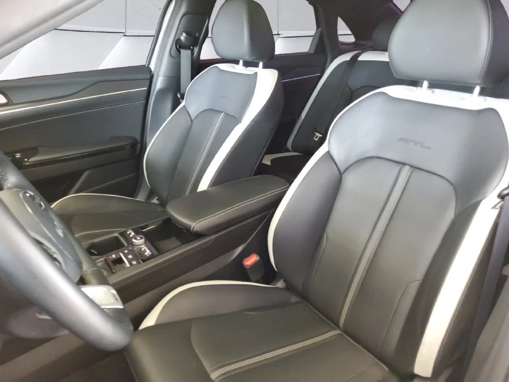 Certified Used 2025 Gray Kia GT-Line image 8