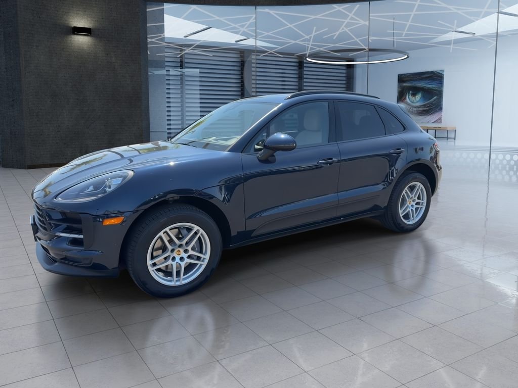 Used 2021  Porsche Base image 4