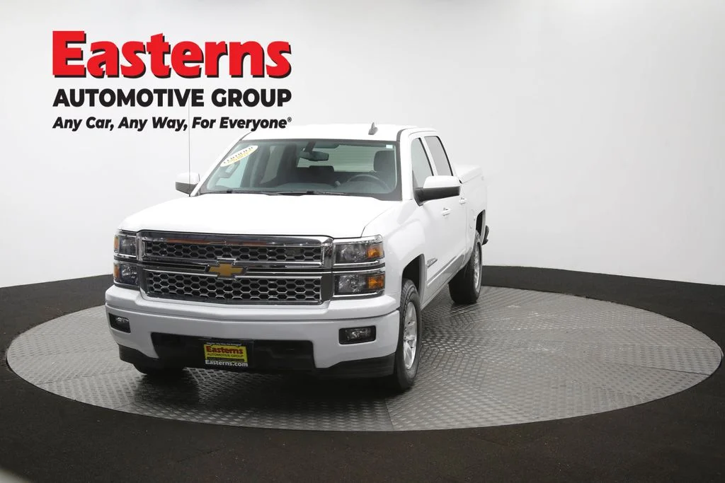 Used 2015 White Chevrolet LT image 55
