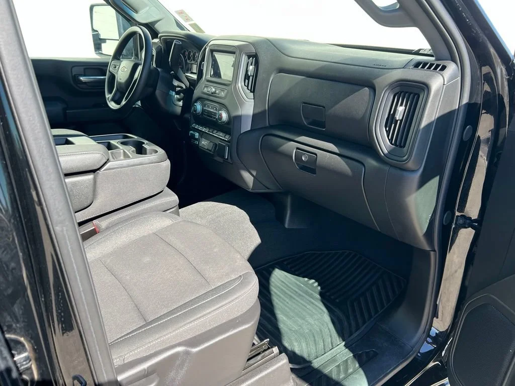 Used 2024 Black Chevrolet Custom image 26