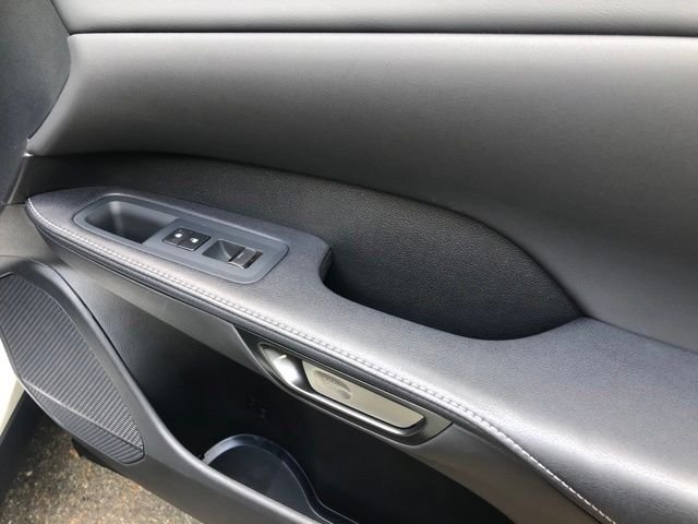 Used 2025 White Pearl Lexus 350 Premium image 17