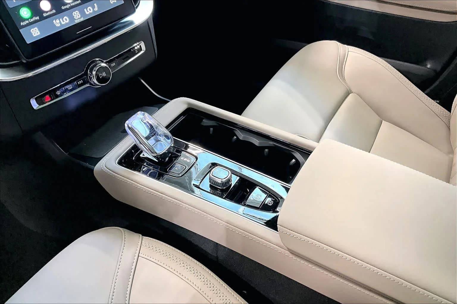 New 2026 DENIM BLUE Volvo Plus image 10